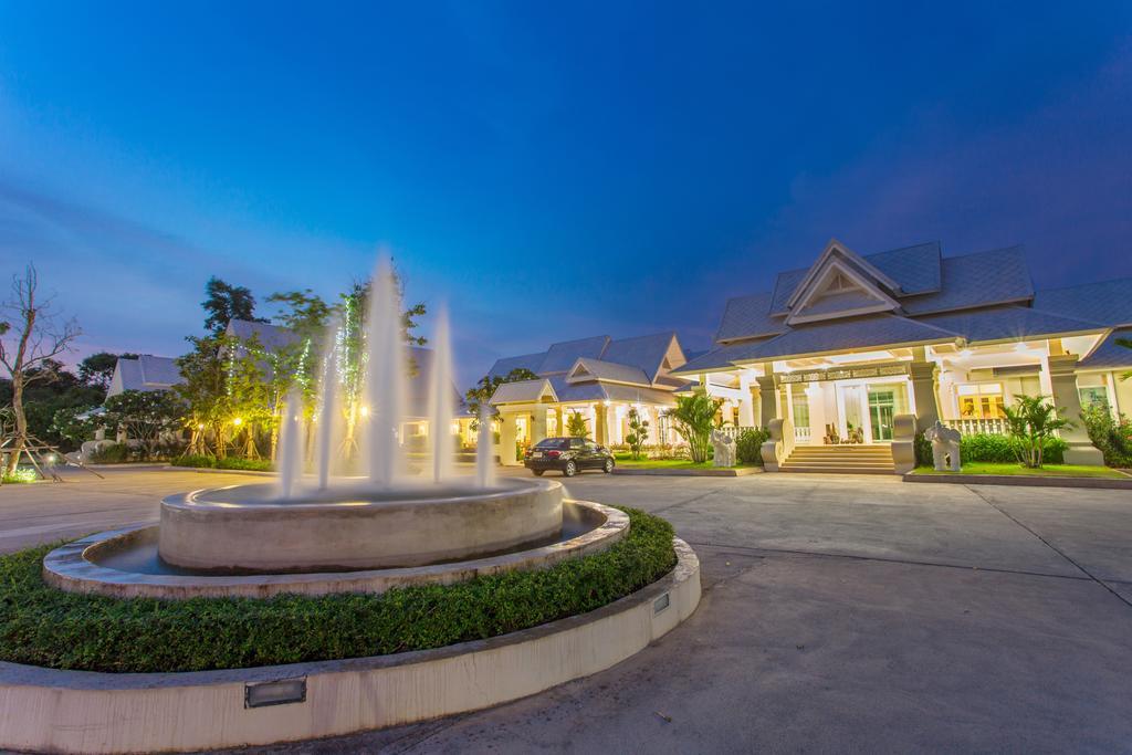 Nantrungjai Boutique Hotel Luaran gambar